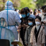 Πρώτοι θάνατοι από COVID-19 στη Σαγκάη μετά την επιβολή lockdown