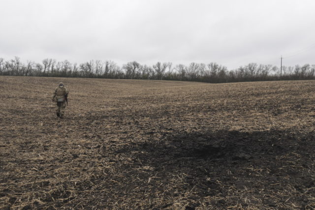 Τον πλήρη έλεγχο της Μαριούπολης ανακοίνωσε ο υπουργός Άμυνας της Ρωσίας