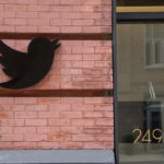 Διάσημοι εγκαταλείπουν το Twitter μετά την εξαγορά του από τον Ίλον Μασκ