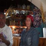 Μύκονος: Εργαζόμενη κοιμόταν σε αυτοκίνητο λόγω των άθλιων συνθηκών στο δωμάτιο που της παραχωρούσε η εργοδοσία [ΒΙΝΤΕΟ]