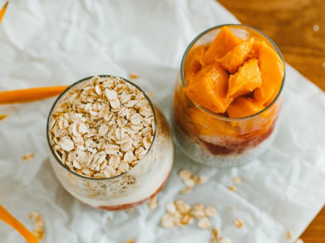 10 υγιεινά σνακ για όταν γουργουρίζει το στομάχι σου αργά το βράδυ