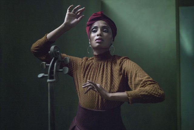 Η Ιmany στο Μέγαρο Μουσικής σε ένα κοντσέρτο για μία φωνή και 8 τσέλο