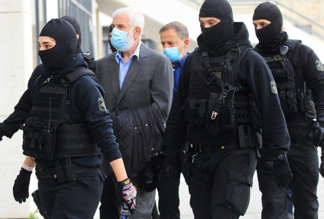 Μαζί μεταφέρθηκαν στο δικαστήριο Πέτρος Φιλιππίδης και Δημήτρης Λιγνάδης