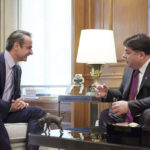 Συνάντηση του πρωθυπουργού με τον νέο πρέσβη των ΗΠΑ, Τζορτζ Τσούνη