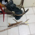 Ρατσιστική επίθεση κουκουλοφόρων σε ξενώνα ασυνόδευτων προσφυγόπουλων καταγγέλλει η «Άρσις»