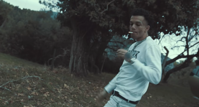 Συνελήφθη για κατοχή ναρκωτικών στα διόδια της Θήβας ο γνωστός τράπερ Thug Slime