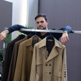 Αντώνης Κοζακίδης: Ο Έλληνας που ντύνει τους αστέρες της K-Pop