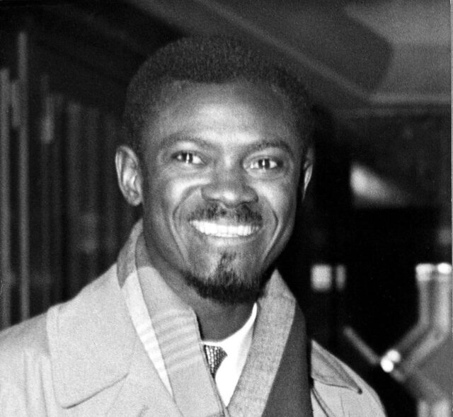 Το Βέλγιο παρέδωσε το χρυσό δόντι του Πατρίς Λουμούμπα στην οικογένειά του