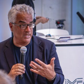 Νικόλας Χρηστάκης: «Από το 2024 και μετά, ο κόσμος θα αποζητά ασταμάτητα τις κοινωνικές και σεξουαλικές επαφές»