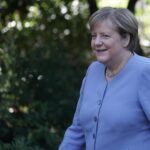 H Μέρκελ υπερασπίζεται την πολιτική της έναντι του Πούτιν