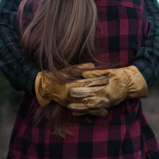Τι λέει ο νόμος για την πρόσβαση των προσφύγων/ισσών στην αγορά εργασίας