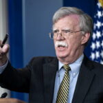 Κυνική παραδοχή Μπόλτον: «Σχεδιάζαμε πραξικοπήματα στο εξωτερικό»