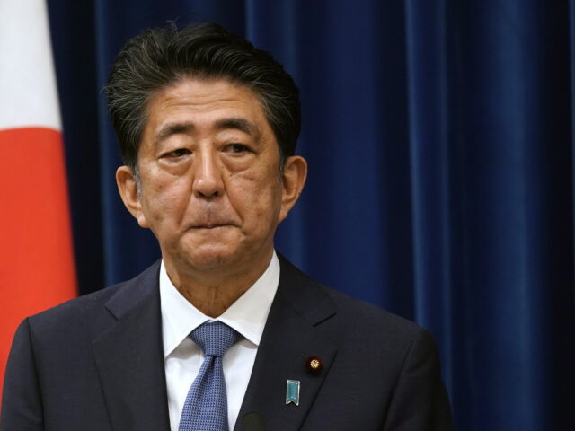 Σίνζο Άμπε: Η ζωή του δολοφονημένου πρώην πρωθυπουργού της Ιαπωνίας