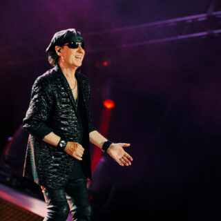 Scorpions και Alice Cooper, στην πιο glam στιγμή του καλοκαιριού