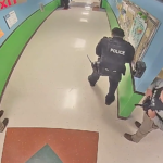 Βίντεο – ντοκουμέντο από το μακελειό στο Τέξας δείχνει την καθυστέρηση στην επέμβαση της αστυνομίας