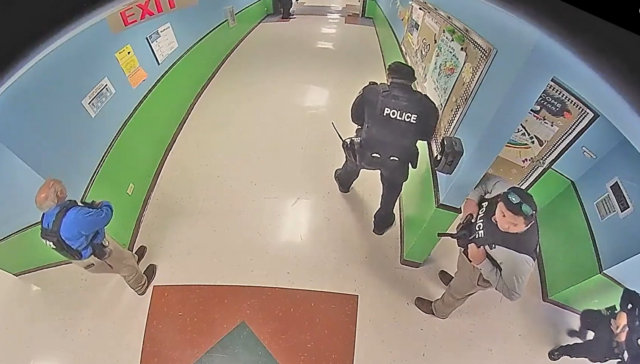 Βίντεο – ντοκουμέντο από το μακελειό στο Τέξας δείχνει την καθυστέρηση στην επέμβαση της αστυνομίας