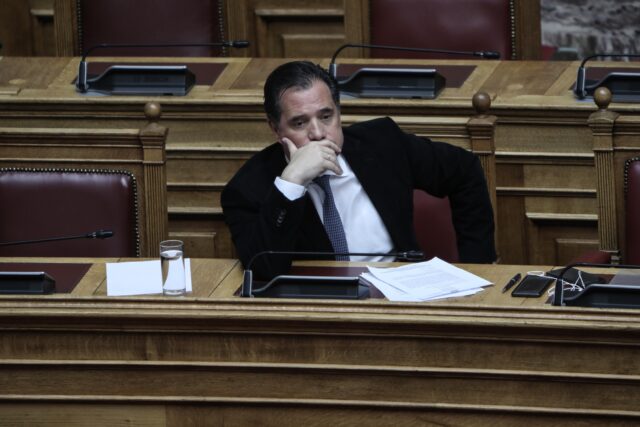 Γεωργιάδης σε Κουτσούμπα: «Τα ράφια στην ΕΣΣΔ ήταν άδεια»