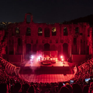 Οι Moderat σήκωσαν όρθιο το κοινό στο Ηρώδειο