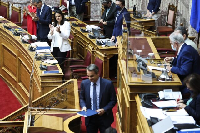 Πυρά από την αντιπολίτευση κατά της κυβέρνησης για την Πράξη Νομοθετικού Περιεχομένου της ΕΥΠ