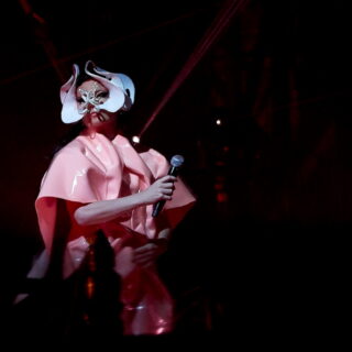 Νέο άλμπουμ το φθινόπωρο από τη Björk