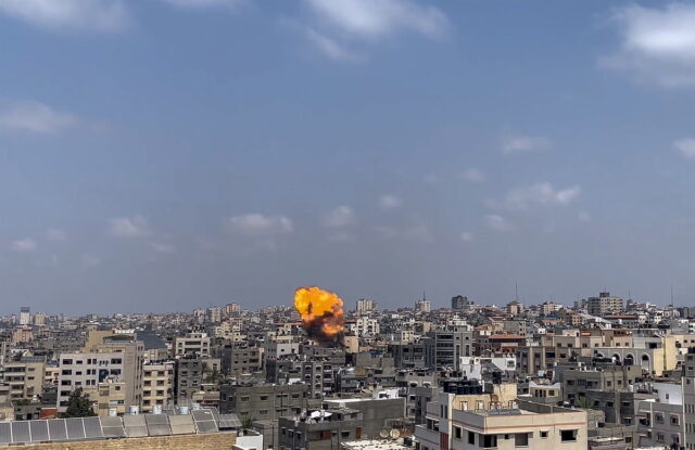 Γάζα: Δεκάδες οι νεκροί από τις αεροπορικές επιδρομές του Ισραήλ