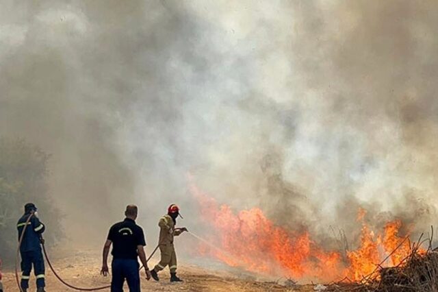 Φωτιά στη Σπιάντζα Πύργου Ηλείας