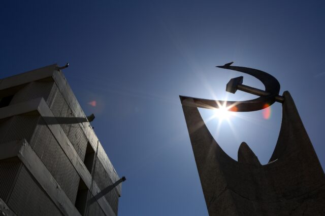 ΚΚΕ: Εδώ και τώρα πλαφόν στο αγροτικό ρεύμα