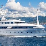 Το γιοτ στο οποίο η Νταϊάνα πέρασε το τελευταίο της καλοκαίρι πωλείται