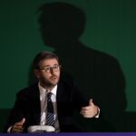 ΠΑΣΟΚ-ΚΙΝΑΛ: Αυτόν προτείνει για πρωθυπουργό ο Ανδρουλάκης