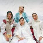 Ιράν: Σχεδιάστρια μόδας επιλέγει ως μοντέλα γυναίκες που έπεσαν θύματα επιθέσεων με οξύ [ΕΙΚΟΝΕΣ]