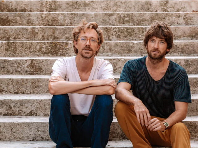 H ήσυχη επανάσταση των Kings of Convenience ανέδειξε την καθολική δύναμη της οικειότητας