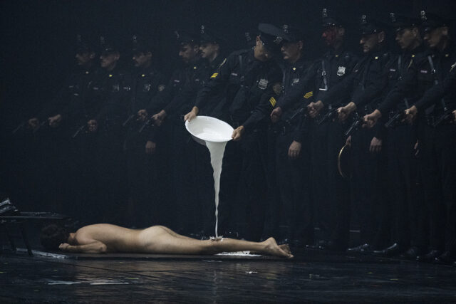 Το ‘Bros’ του Romeo Castellucci στην Κεντρική Σκηνή της Στέγης