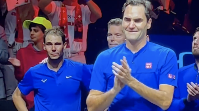 Φέντερερ και Ναδάλ δεν μπορούν να συγκρατήσουν τα δάκρυά τους στον τελευταίο αγώνα του σπουδαίου Ελβετού [ΒΙΝΤΕΟ]
