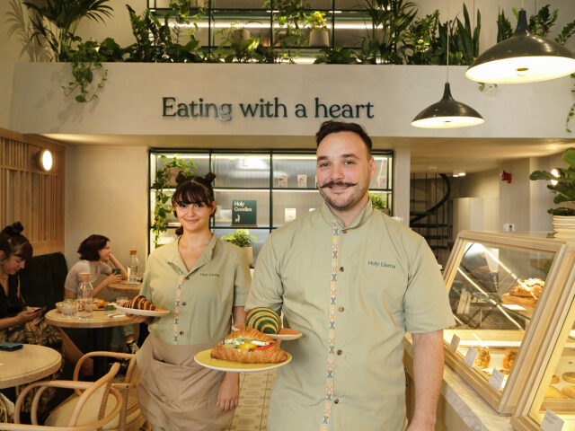 Holy Llama: Για αφράτα κρουασάν (και όχι μόνο) στον πρώτο plant-based creative φούρνο της Αθήνας