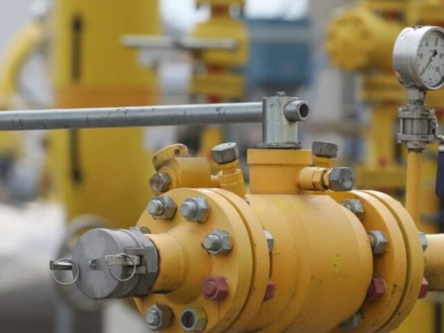 Η Ρωσία συσσώρευσε τεράστια έσοδα χάρη στην αύξηση των τιμών των ορυκτών καυσίμων