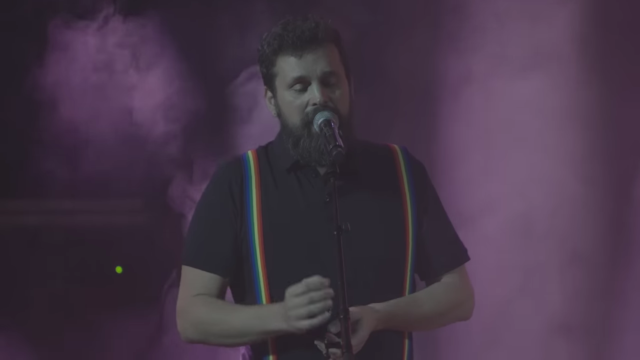 Ένα τραγούδι για τον Ζακ από τον Σπύρο Γραμμένο με στίχους της μητέρας, Ελένης Κωστόπουλου