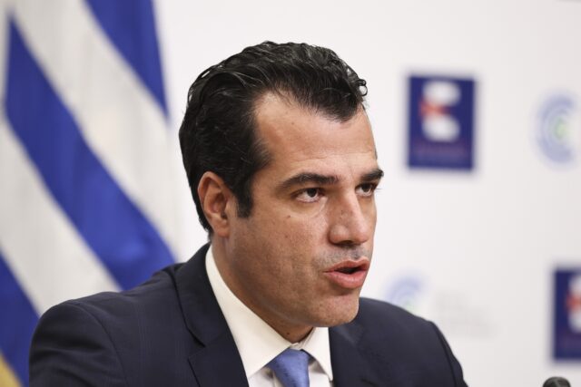 Ο Θάνος Πλεύρης νέος υπουργός Μετανάστευσης και Ασύλου