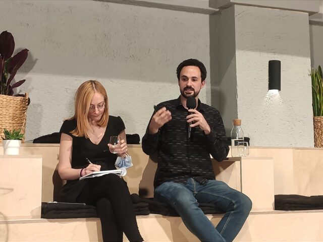 Ο Bill Marczak πιστεύει ότι η παρακολούθηση του Θανάση Κουκάκη είναι μόνο η κορυφή του παγόβουνου