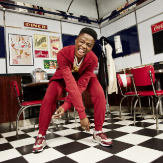 Puma x Coca Cola: Μια συλλογή που καταφέρνει να φέρει τα classics του παρελθόντος στο σήμερα