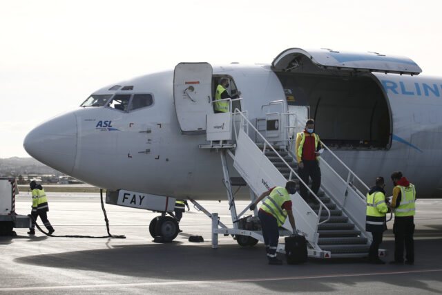 Αναγκαστική προσγείωση αεροσκάφους για τη σύλληψη επιβάτη