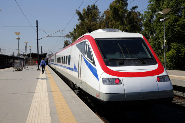 ΤΡΑΙΝΟΣΕ: Εξώδικο των εργαζομένων για την επικινδυνότητα του σιδηροδρόμου