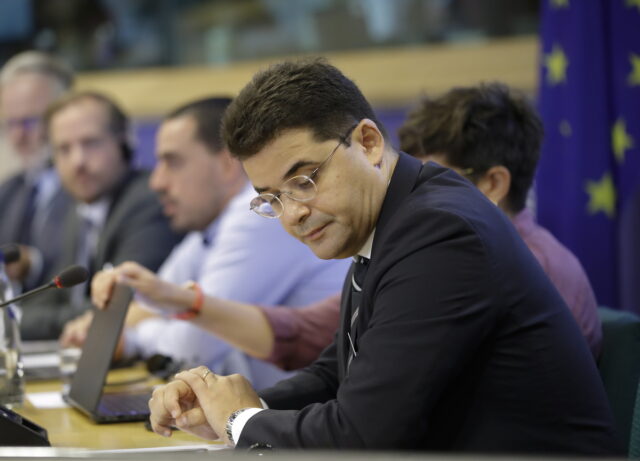 Σε Ελλάδα και Κύπρο ευρωβουλευτές της Εξεταστικής Επιτροπής για το Pegasus και άλλα λογισμικά παρακολούθησης