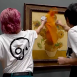 Ακτιβίστριες πέταξαν τοματόσουπα στον πίνακα «Ηλιοτρόπια» του βαν Γκογκ [ΒΙΝΤΕΟ]