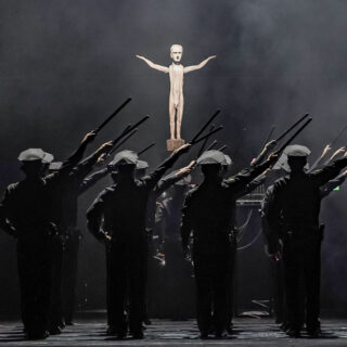 Εσύ τελικά, τι έγινε, κατάφερες να δεις τον Castellucci;