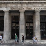 ΤτΕ: «Προσγείωση» της ανάπτυξης στο 1,5% το 2023