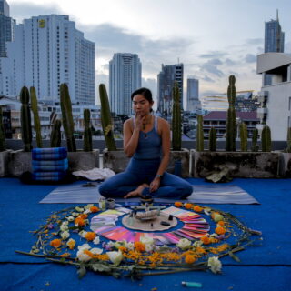 Γιόγκα και μαριχουάνα στην Ταϊλάνδη