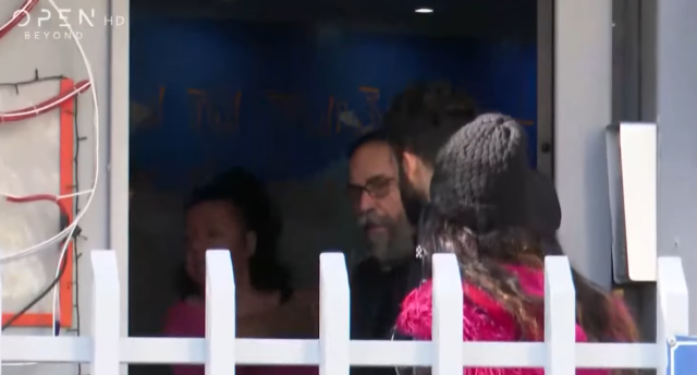 Ένταση στην Κιβωτό του Κόσμου – Γονείς από τη Συρια ζητούν πίσω τα παιδιά τους [ΒΙΝΤΕΟ]