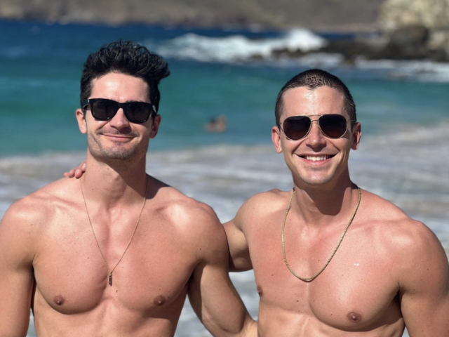 Ένα από τα πιο ωραία gay ζευγάρια στον κόσμο παντρεύονται