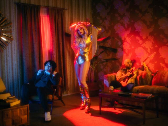 Cannons: Η μπάντα που ξεκίνησε από τις μικρές αγγελίες και κατέκτησε μέχρι και τον Harry Styles