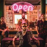 Οι Lucky Shots παρουσιάζουν ένα απολαυστικό music video για το single “Please Them All”